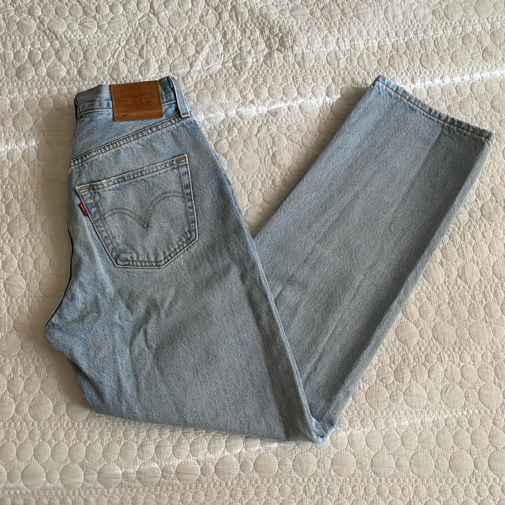 LEVIS 501 light blue wash